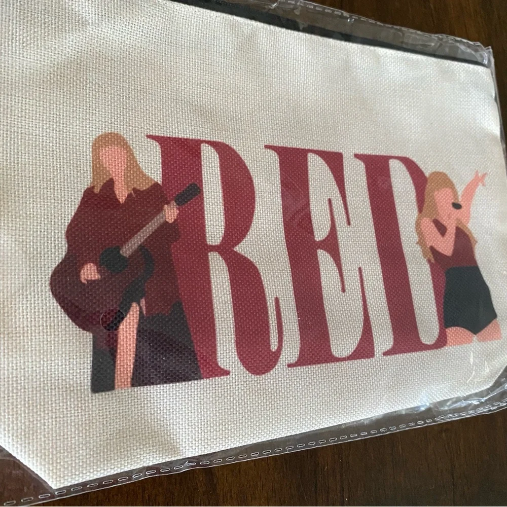 Taylor Swift this listing